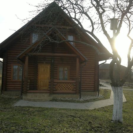 Pumpuri Villa Svente Buitenkant foto