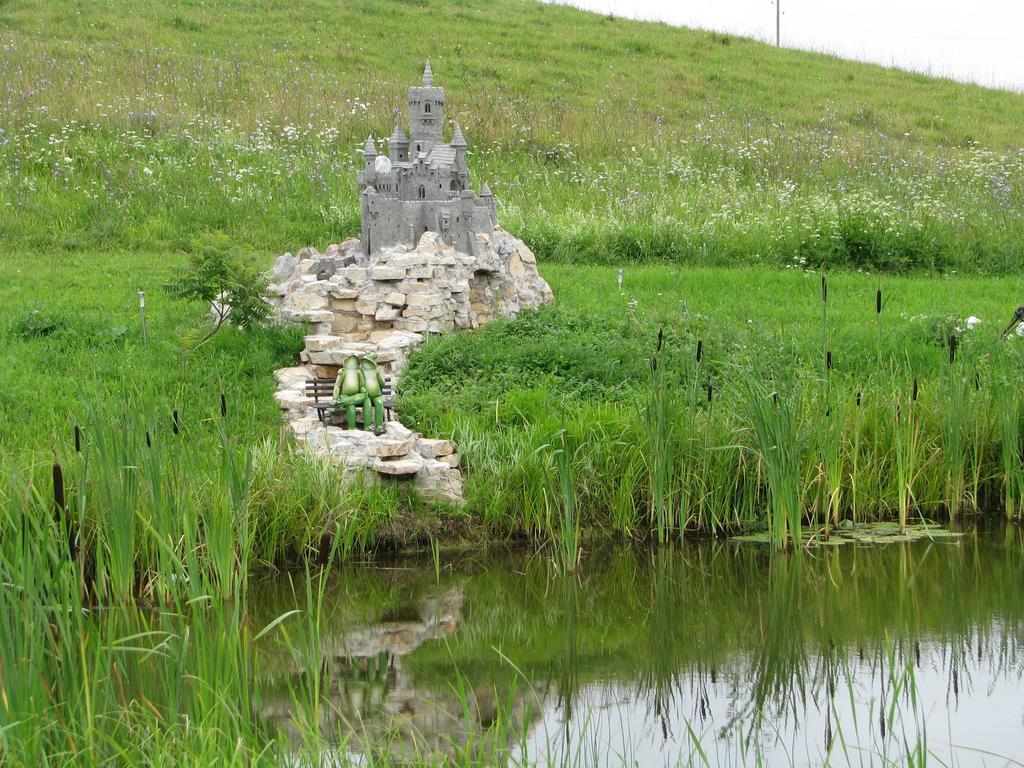Pumpuri Villa Svente Buitenkant foto